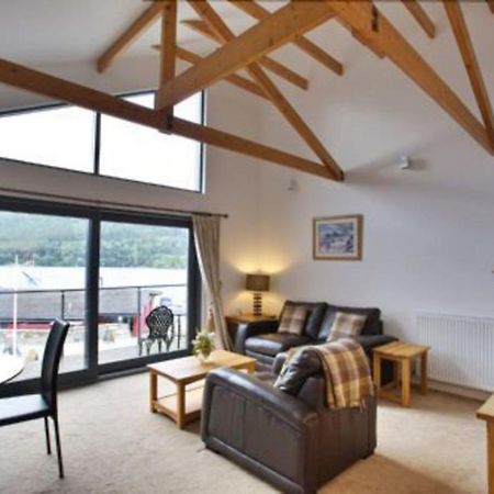 Taymouth Marina-Beinn Ghlas Абърфелди Екстериор снимка
